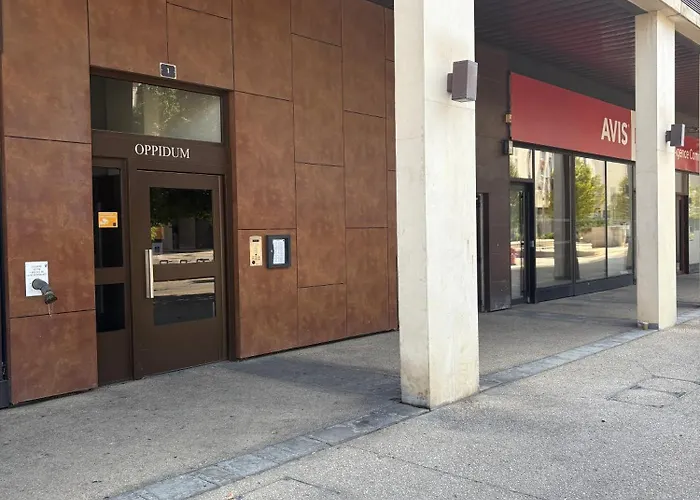 Petit Chez Moi Avec Parking Lägenhet